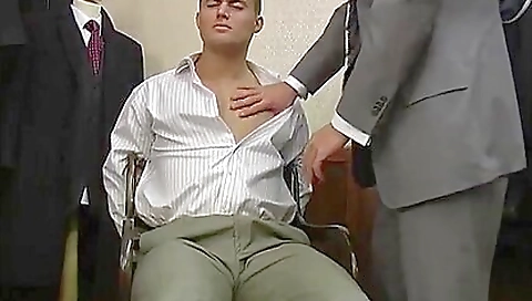 Sexy massaged and cum discharged at the natural claws