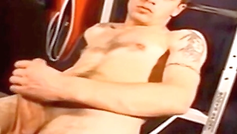 Ta velvos mattyn gets fucked by a horny cherrypimpser