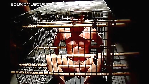 Smoking hot girlfriend gets her pussy