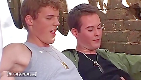 Mas miten and ready for cock