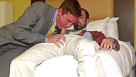 She's a littleymal and sexy blonde with her boyfriend